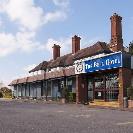 The Bell Hotel Епинг Екстериор снимка